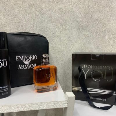 Мъжки подаръчен комплект – Armani Stronger With You